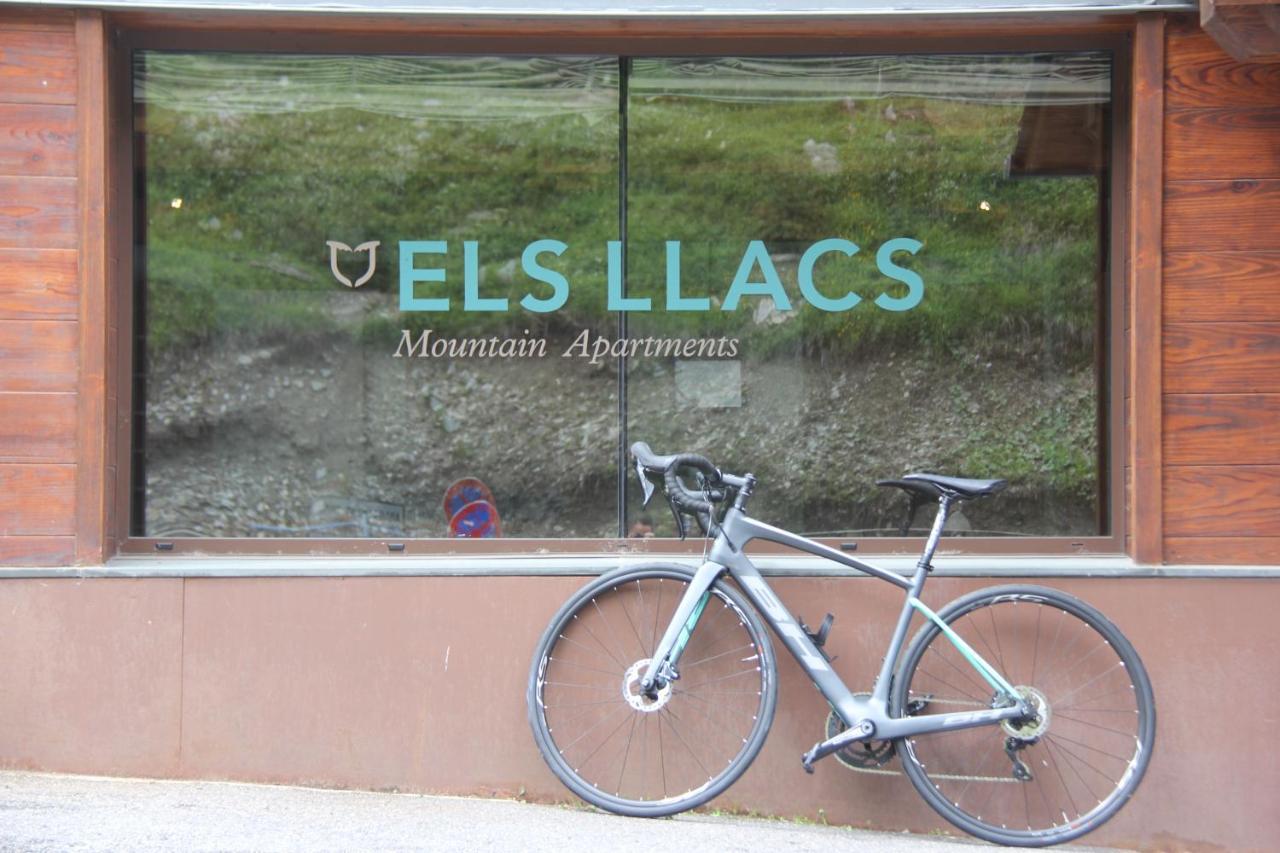 Apartaments Els Llacs Bordes d'Envalira Εξωτερικό φωτογραφία